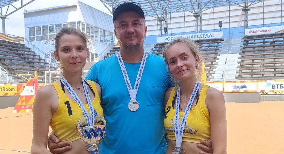 Серебро во Всероссийских соревнованиях по пляжному волейболу завоевали иркутские студентки 
