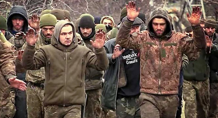 Участились случаи добровольной сдачи в плен украинских солдат