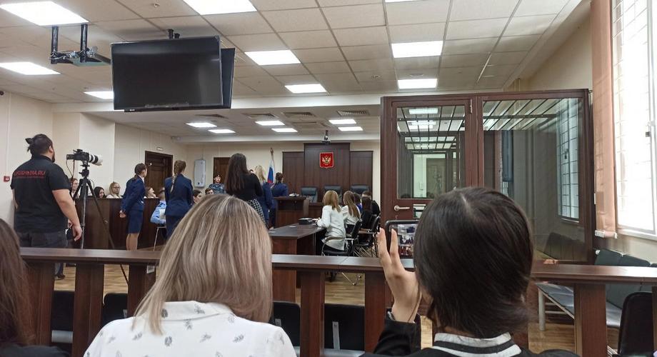 В Иркутске провели показательный суд для студентов юридических специальностей