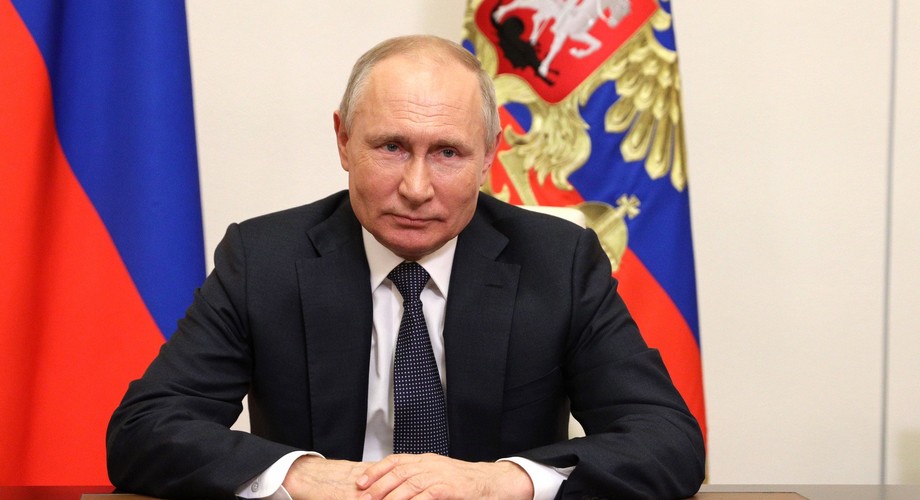 Владимир Путин направил приветствие участникам XXVII Петербургского международного экономического форума