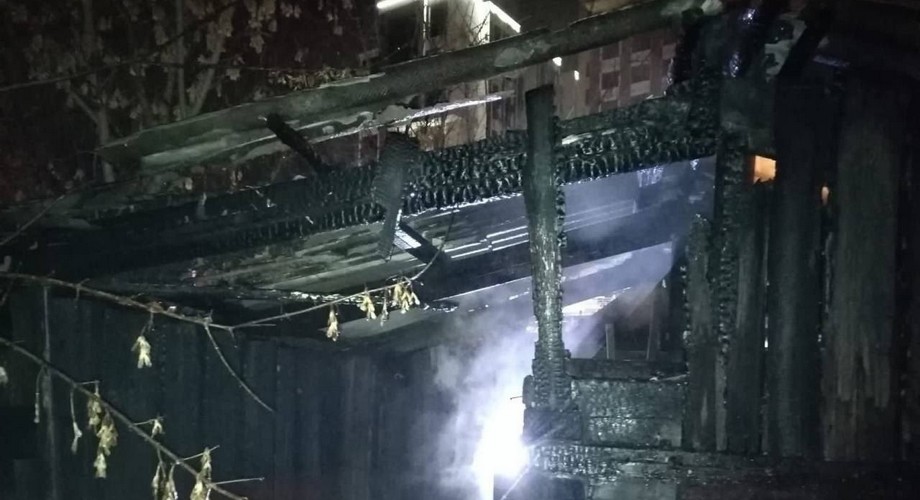 Житель Осинского района получил травмы на ночном пожаре