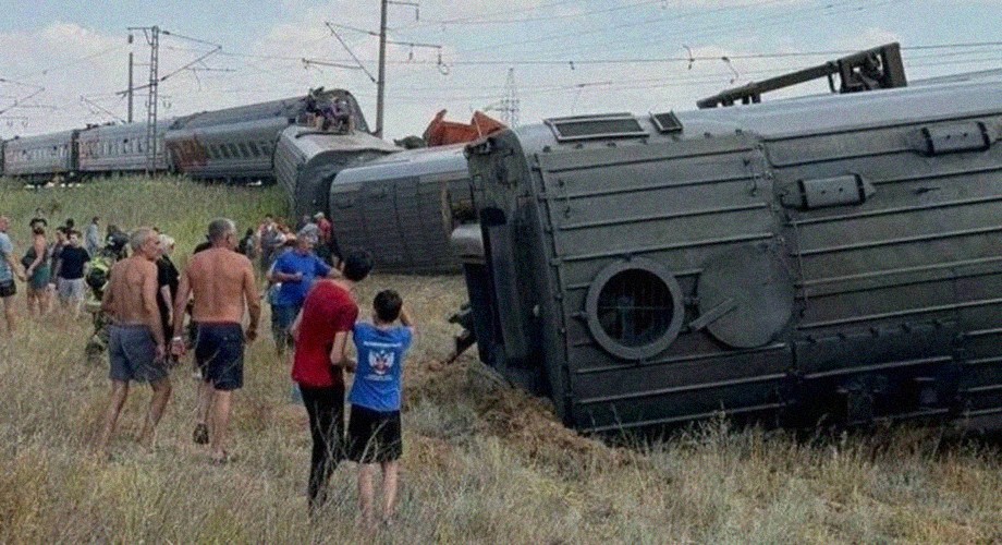 Поезд сошел с рельсов в Волгоградской области
