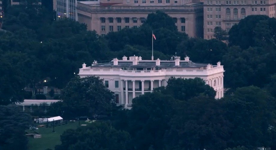 Белый дом объяснил отказ Трампа от новых санкций против России
